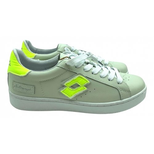 Pre-owned Lotto Leather Trainers In White