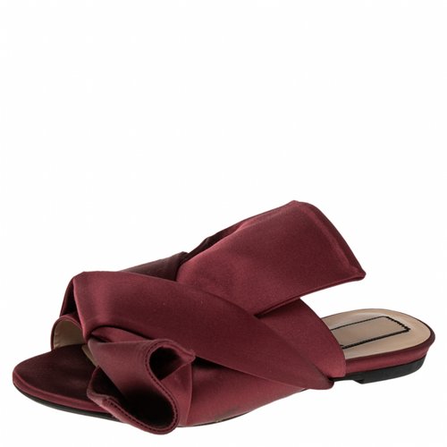Pre-owned N°21 Cloth Sandal In Burgundy