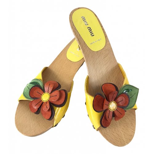 Pre-owned Miu Miu Leather Sandals In Yellow