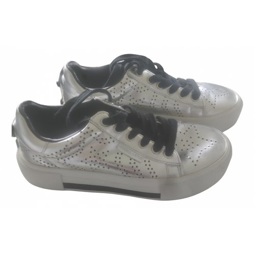 Pre-owned Kendall + Kylie Leather Trainers In Metallic
