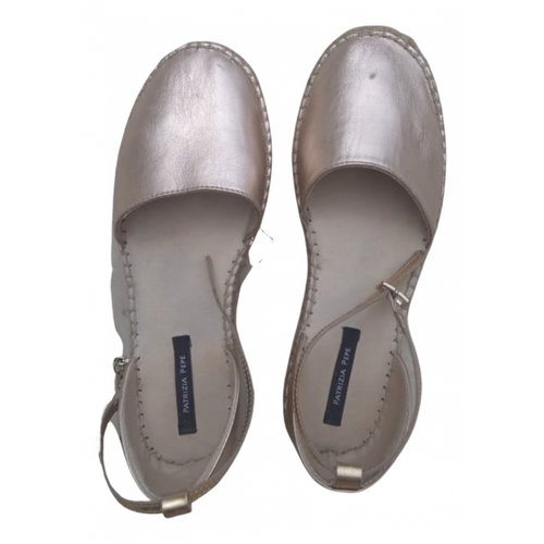 Pre-owned Patrizia Pepe Leather Espadrilles In Gold