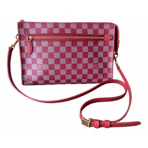 Pre-owned Louis Vuitton Alpha Messenger Cloth Satchel In Red