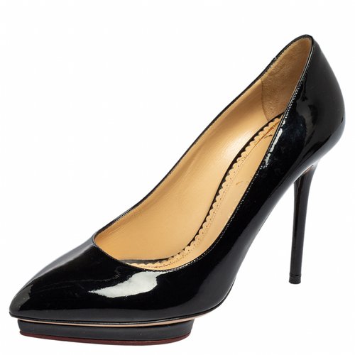 Pre-owned Charlotte Olympia Patent Leather Flats In Black