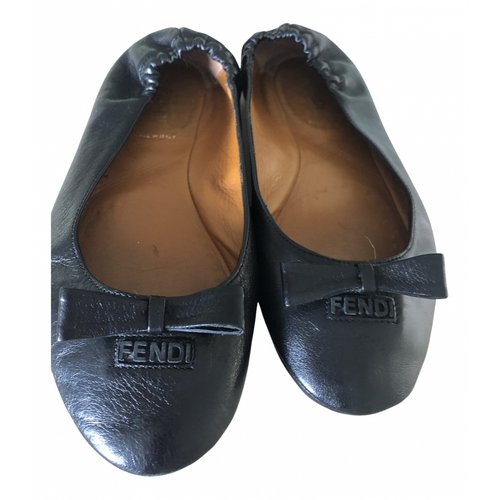 Pre-owned Fendi Leather Ballet Flats In Black