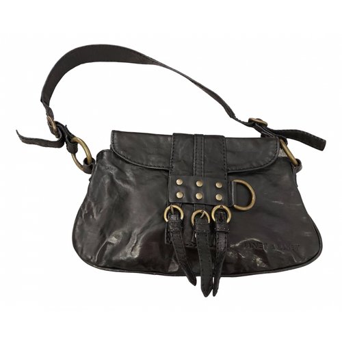 Pre-owned Janet & Janet Leather Handbag In Black