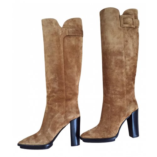Pre-owned Roger Vivier Boots In Brown