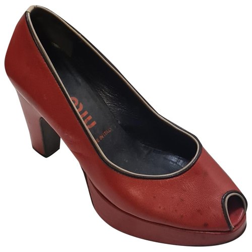 Pre-owned Miu Miu Leather Heels In Red
