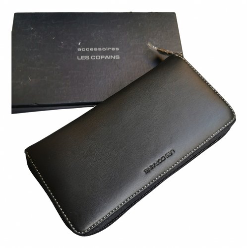 Pre-owned Les Copains Leather Wallet In Black