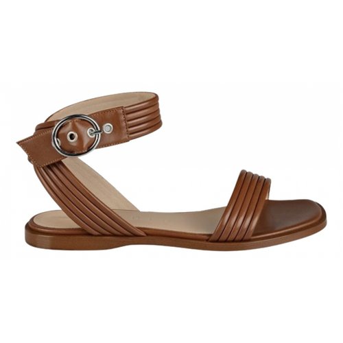 Pre-owned Claudie Pierlot Leather Sandal In Camel
