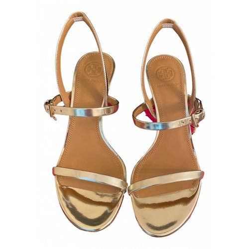 Pre-owned Tory Burch Leather Sandals In Gold