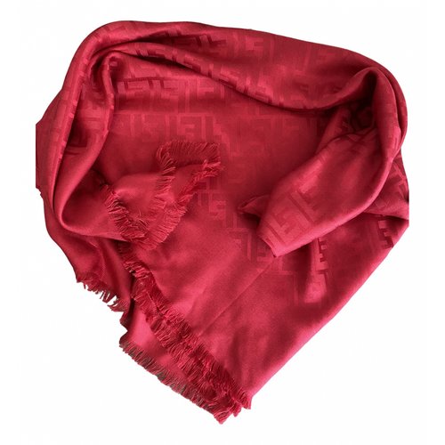 Pre-owned Fendi Silk Stole In Red