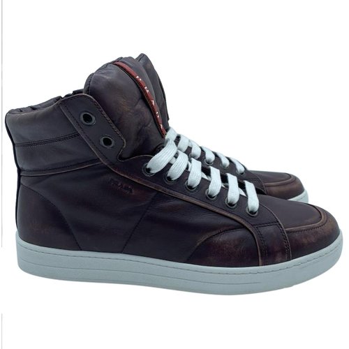 Pre-owned Prada Leather High Trainers In Burgundy