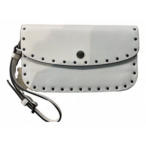Pre-owned Coach Leather Clutch Bag In White