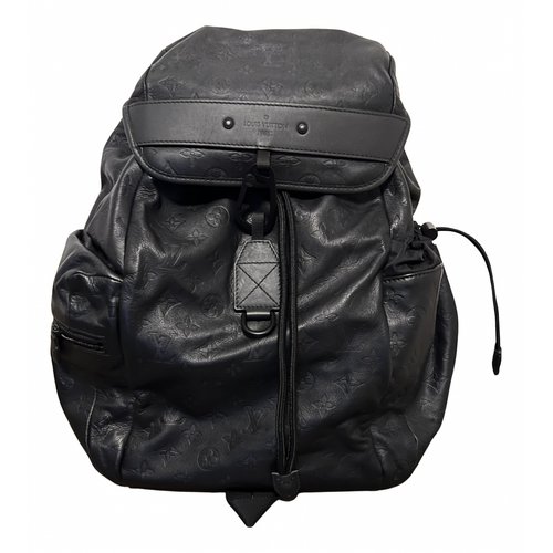 Pre-owned Louis Vuitton Apollo Backpack Leather Bag In Black