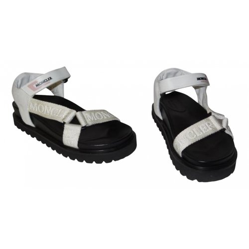 Pre-owned Moncler Cloth Sandal In White