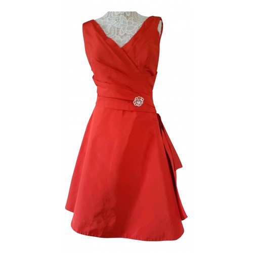 Pre-owned Monique Lhuillier Silk Mid-length Dress In Red
