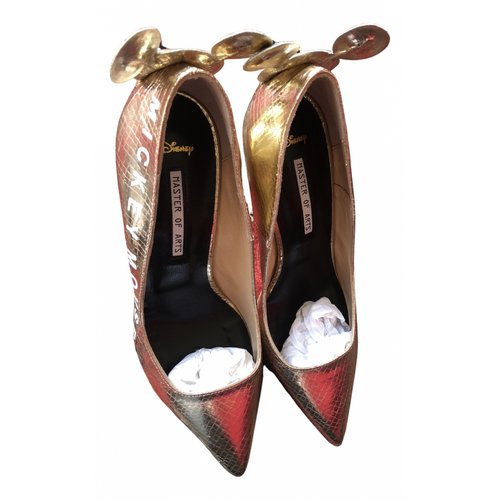 Pre-owned Moa Master Of Arts Leather Heels In Gold