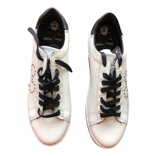 Pre-owned Moa Master Of Arts Leather Trainers In White