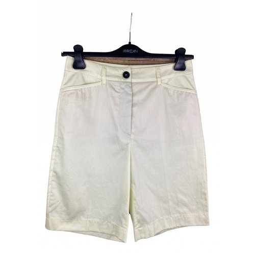 Pre-owned Marc Cain Shorts In Yellow