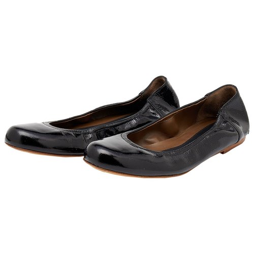 Pre-owned Marni Patent Leather Flats In Black