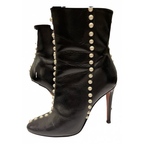 Pre-owned Aquazzura Leather Ankle Boots In Black