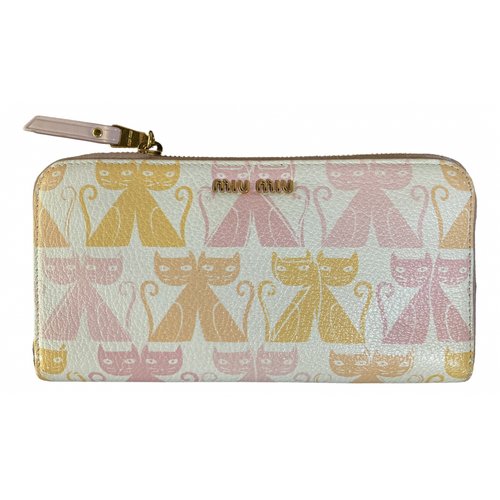 Pre-owned Miu Miu Leather Wallet In Multicolour