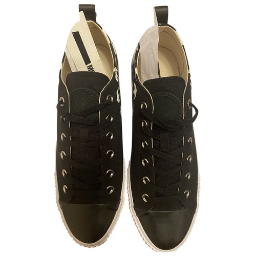 Pre-owned Mcq By Alexander Mcqueen Cloth Low Trainers In Black
