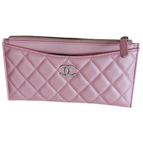 Chanel 19 leather wallet Chanel Pink in Leather - 38439348