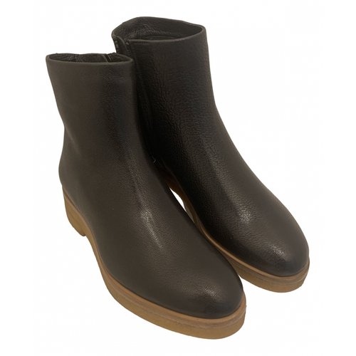 Pre-owned The Row Leather Ankle Boots In Brown