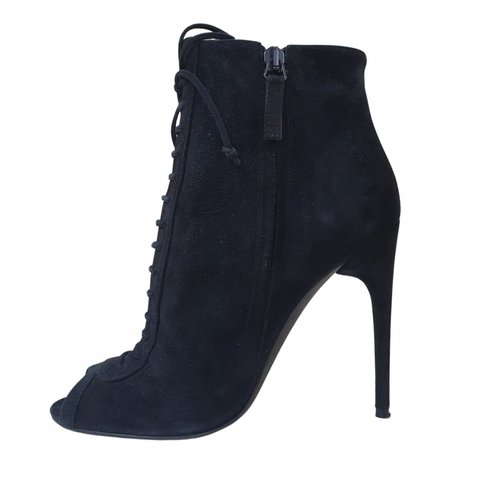 Pre-owned Tom Ford Ankle Boots In Black