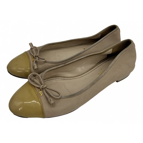 Pre-owned Prada Leather Ballet Flats In Beige