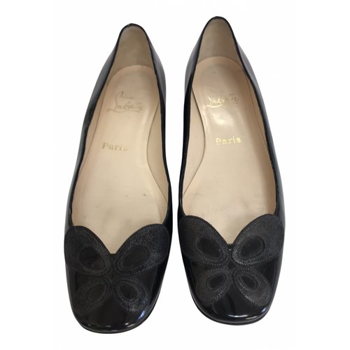 Pre-owned Christian Louboutin Patent Leather Ballet Flats In Black