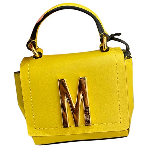 Pre-owned Moschino Leather Purse In Yellow