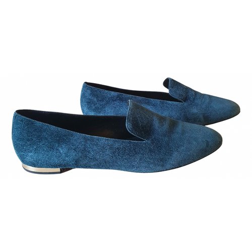 Pre-owned Burberry Flats In Blue