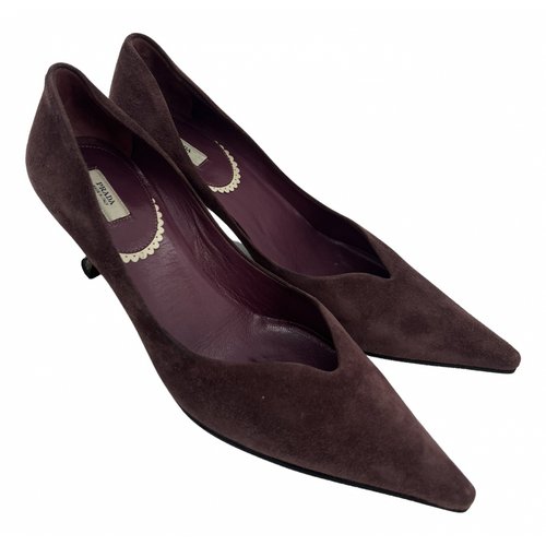 Pre-owned Prada Heels In Purple