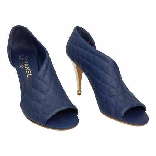 Pre-owned Chanel Leather Heels In Blue