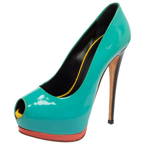 Pre-owned Giuseppe Zanotti Patent Leather Flats In Green