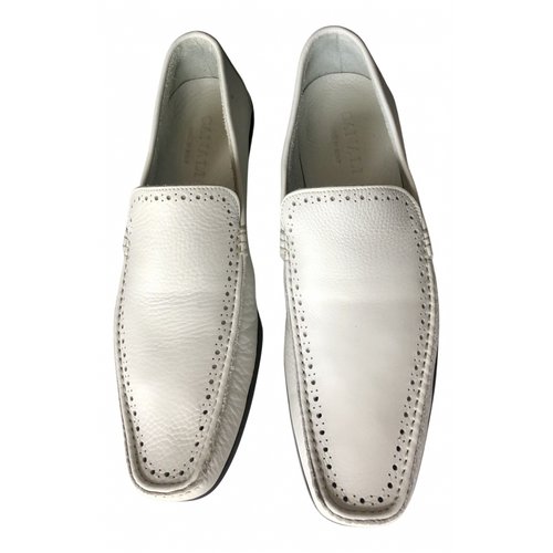 Pre-owned Canali Leather Flats In White