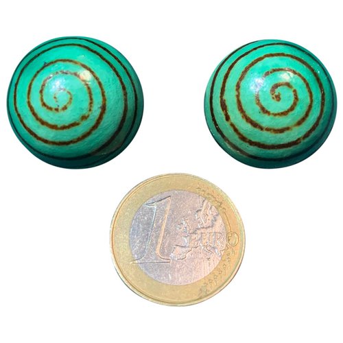 Pre-owned Unique21 Earrings In Green