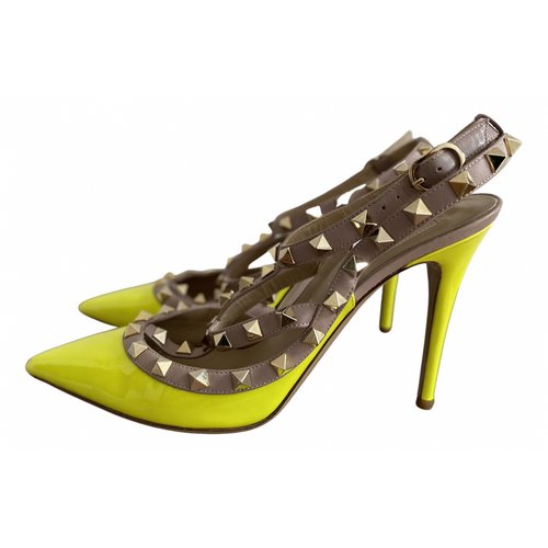 Pre-owned Valentino Garavani Patent Leather Heels In Yellow