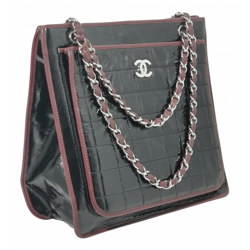 Pre-owned Chanel Statement Patent Leather Tote In Black