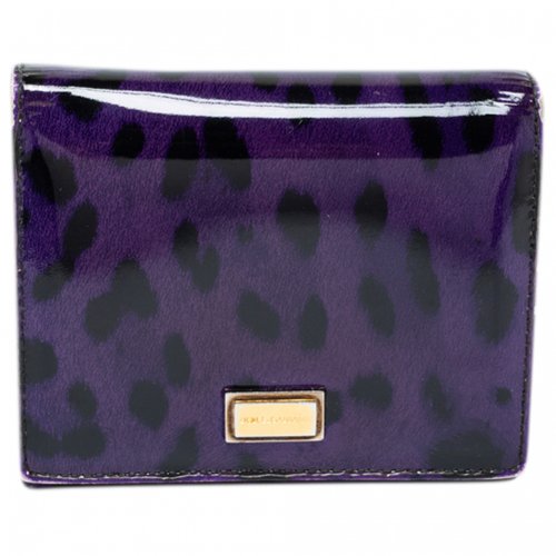 Pre-owned Dolce & Gabbana Patent Leather Wallet In Purple