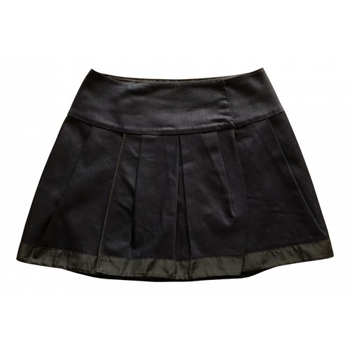 Pre-owned Prada Mini Skirt In Navy