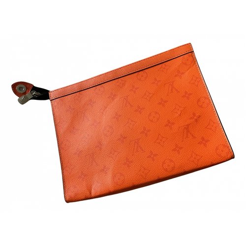 Pre-owned Louis Vuitton Clutch Bag In Orange