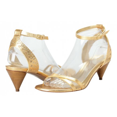 Pre-owned Burberry Leather Sandal In Gold