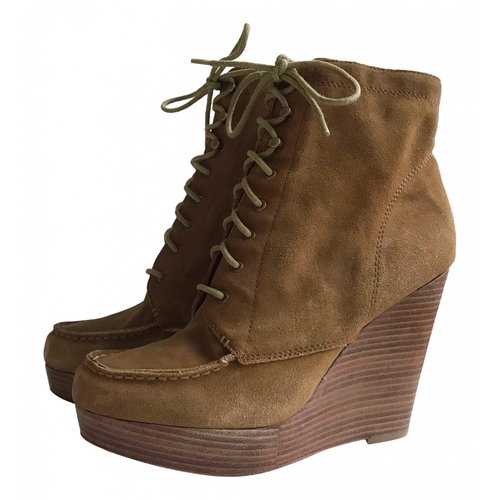 Pre-owned Coach Lace Up Boots In Beige