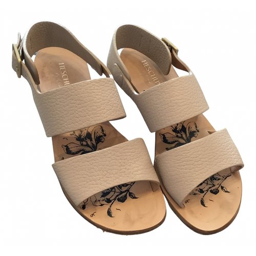 Pre-owned Heschung Leather Sandal In Beige