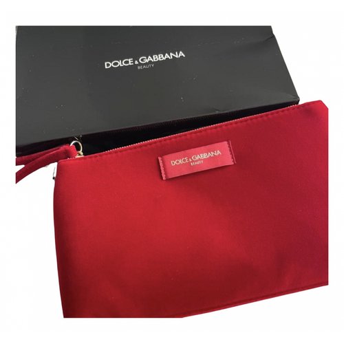 Pre-owned Dolce & Gabbana Velvet Clutch Bag In Red