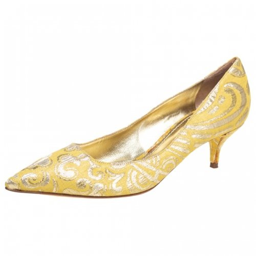 Pre-owned Dolce & Gabbana Cloth Flats In Yellow