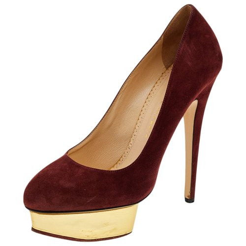 Pre-owned Charlotte Olympia Flats In Burgundy